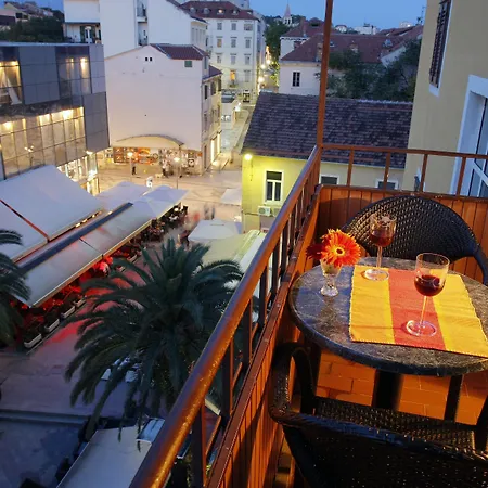 Lovely Marmont With Balconies In The Heart Of *