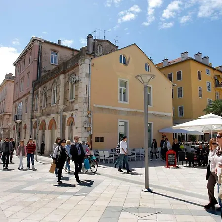 Lovely Marmont With Balconies In The Heart Of